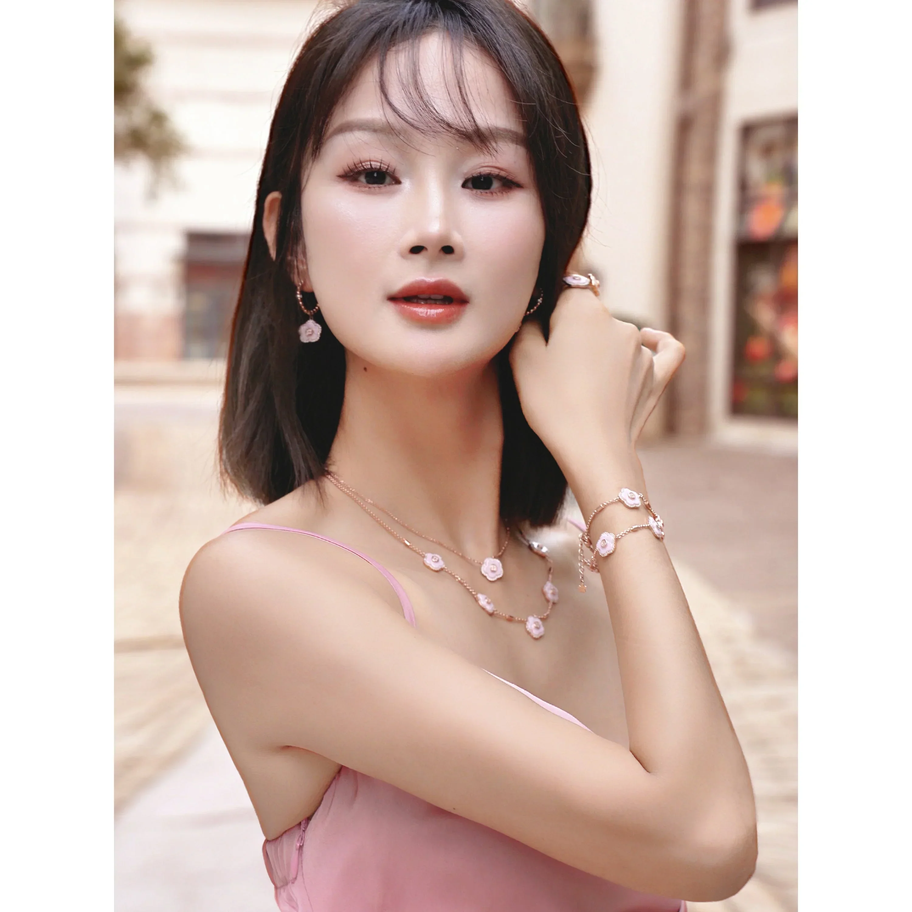 BLACK BY BLUE BRAVE | Classic Flower Earrings Brass 18k Rosegold Plating & Pink Ceramic 20+13mm - Image 3